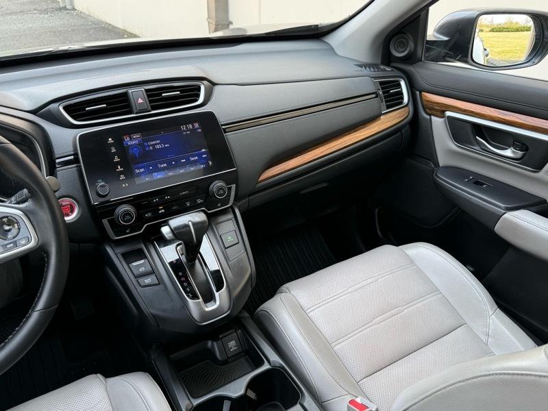 Honda CR-V Touring 2017