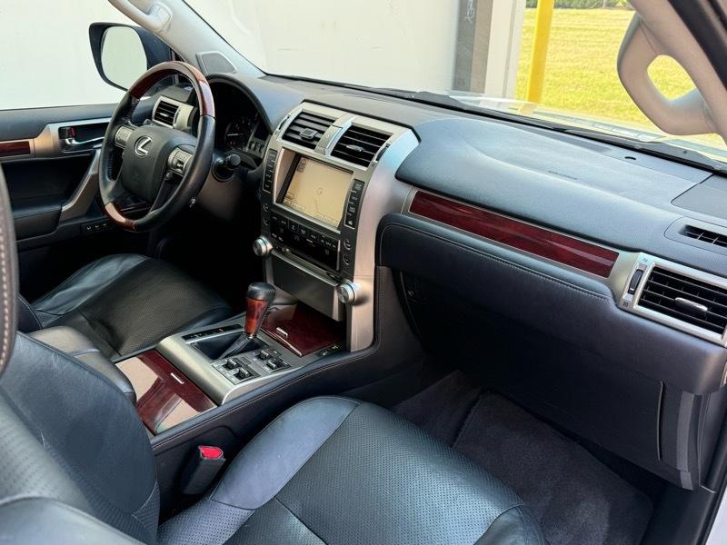 Lexus GX 460 Premium 2011