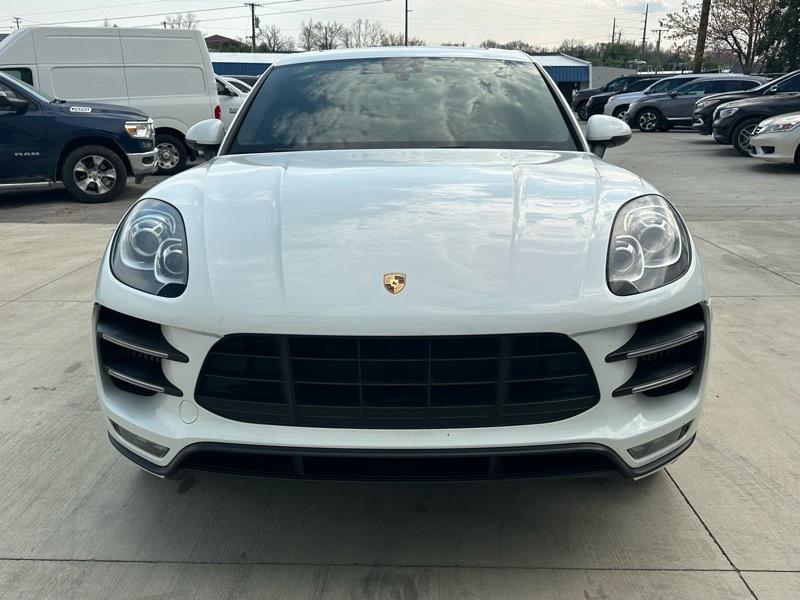 Porsche Macan Turbo AWD 2016