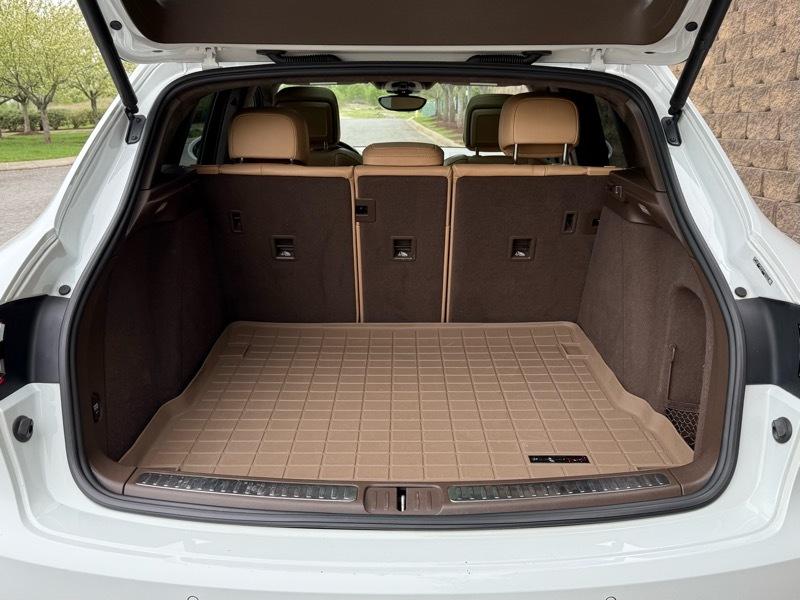 Porsche Macan Turbo AWD 2016