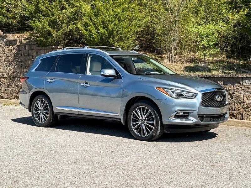 Infiniti QX60 LUXE AWD 2019