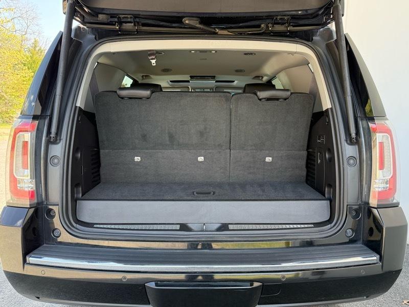 GMC Yukon Denali 4WD 2015