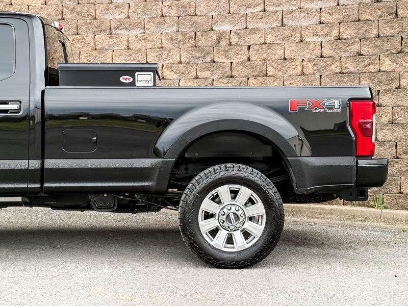 Ford F-350 SD King Ranch Crew Cab 4WD 2017