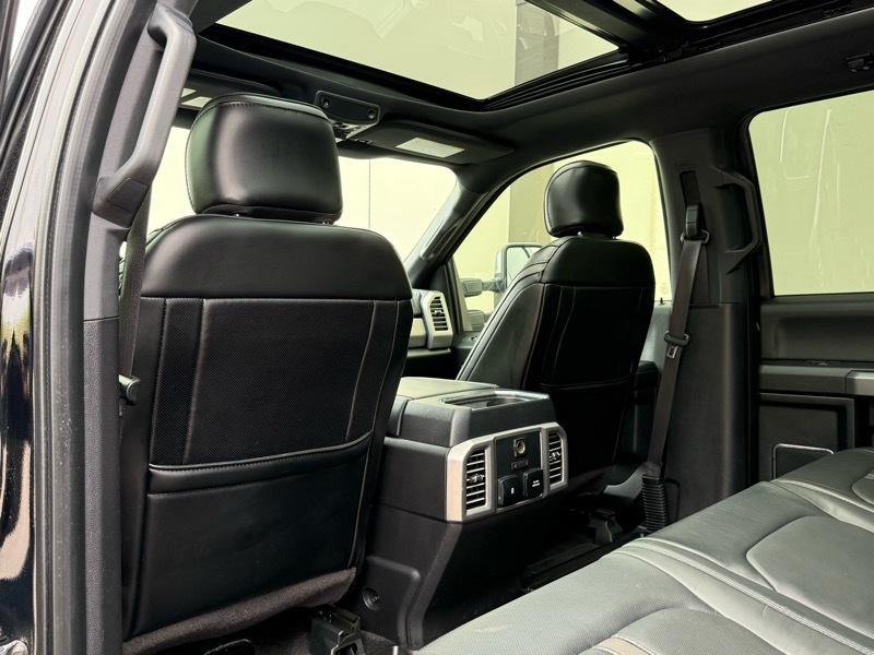 Ford F-350 SD King Ranch Crew Cab 4WD 2017