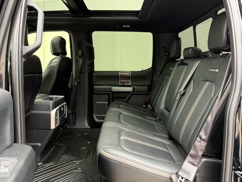 Ford F-350 SD King Ranch Crew Cab 4WD 2017