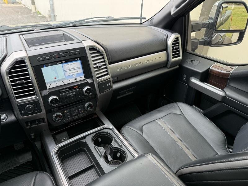 Ford F-350 SD King Ranch Crew Cab 4WD 2017