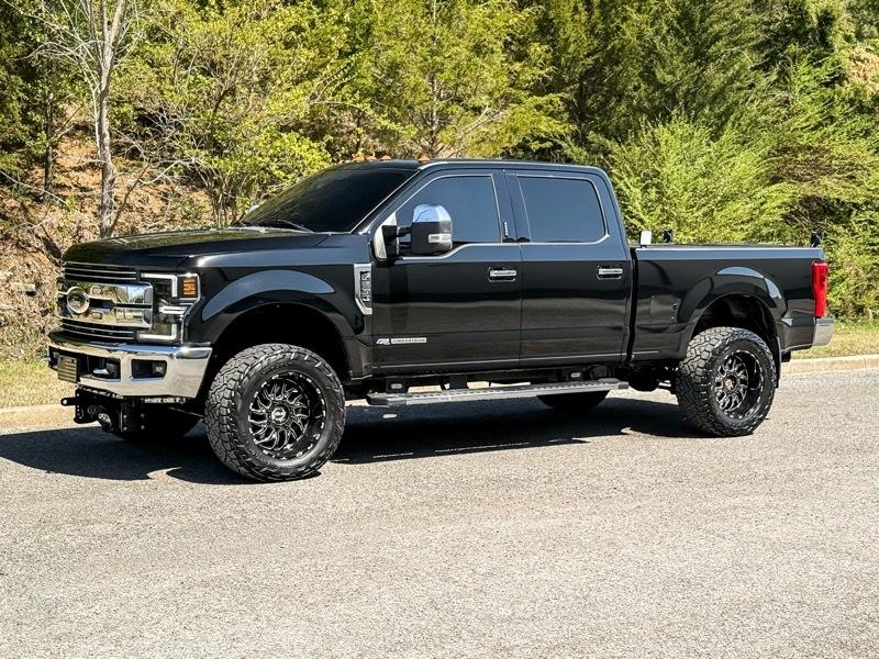 2018 Ford F-250 SD Lariat Crew Cab 4WD