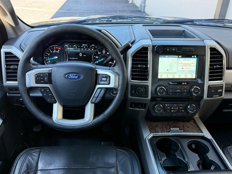 Ford F-250 SD Lariat Crew Cab 4WD 2018