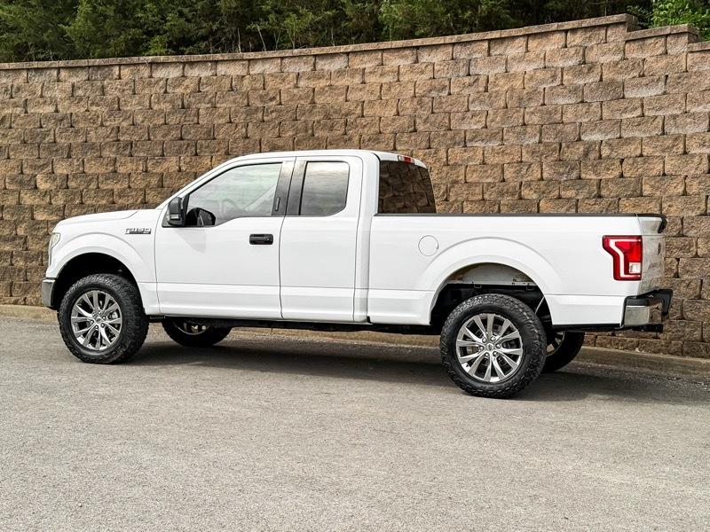 Ford F-150 XLT SuperCab 4WD 2016