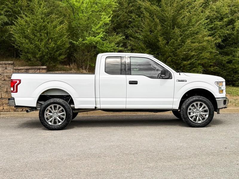Ford F-150 XLT SuperCab 4WD 2016