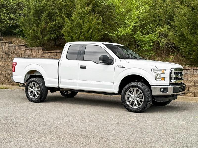 Ford F-150 XLT SuperCab 4WD 2016