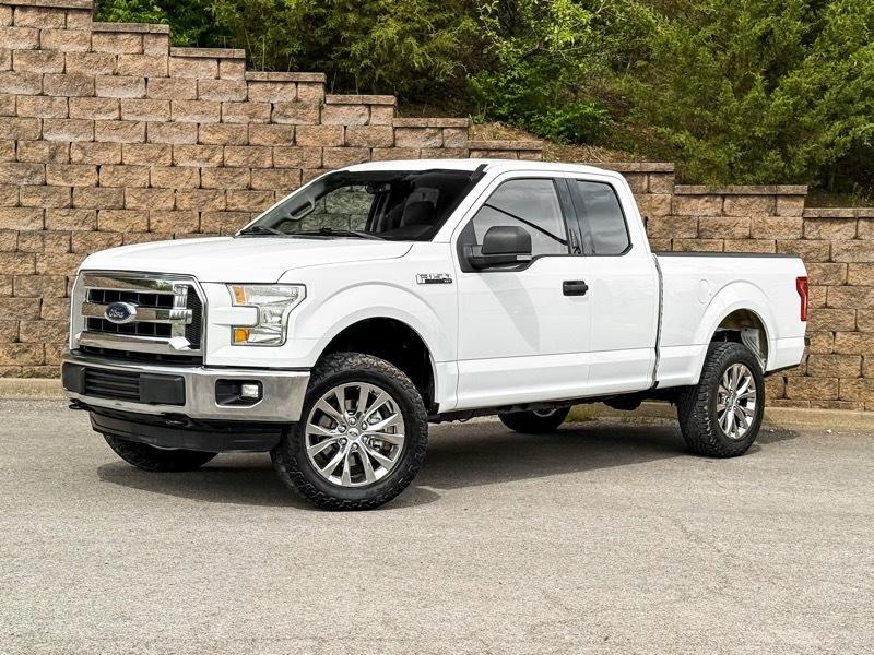 Ford F-150 XLT SuperCab 4WD 2016