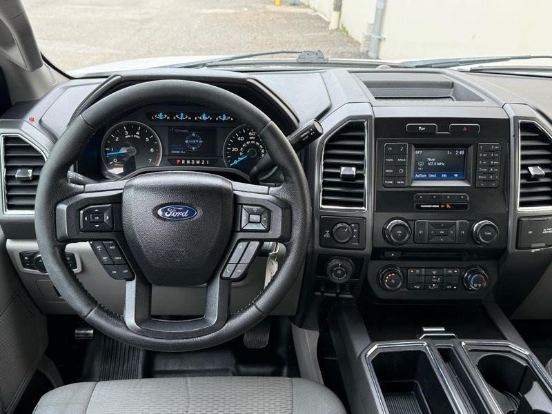 Ford F-150 XLT SuperCab 4WD 2016