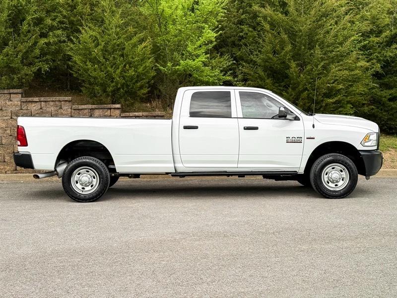 RAM 2500 Tradesman Crew Cab LWB 4WD 2017