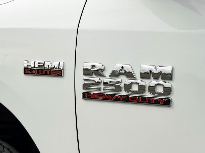 RAM 2500 Tradesman Crew Cab LWB 4WD 2017