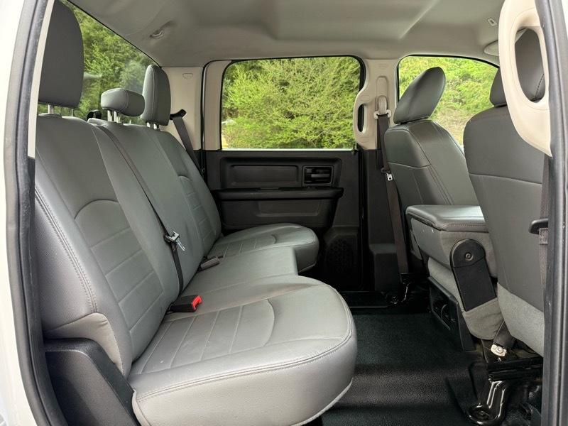 RAM 2500 Tradesman Crew Cab LWB 4WD 2017