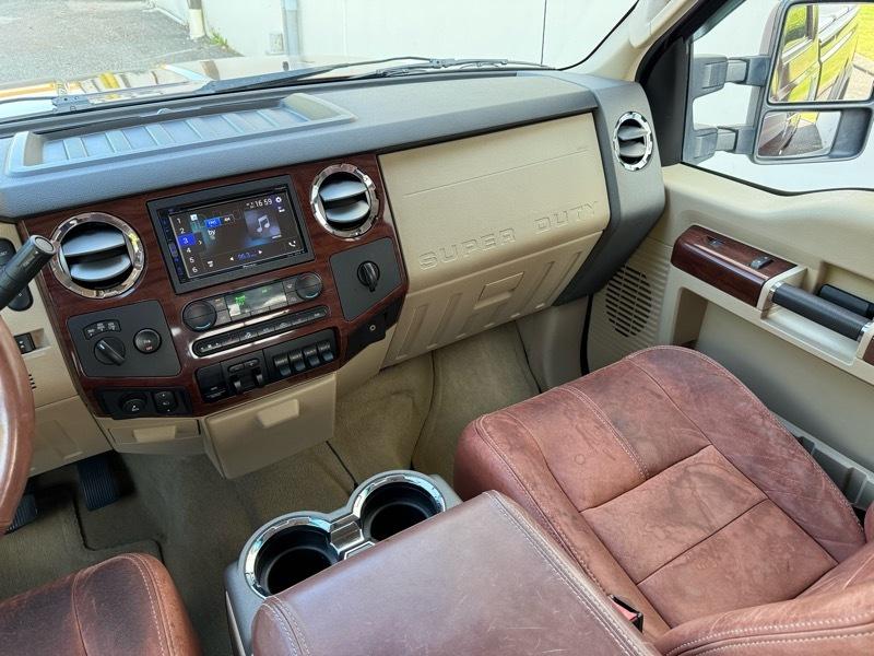 Ford F-350 SD King Ranch Crew Cab 4WD 2008