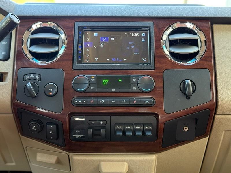 Ford F-350 SD King Ranch Crew Cab 4WD 2008