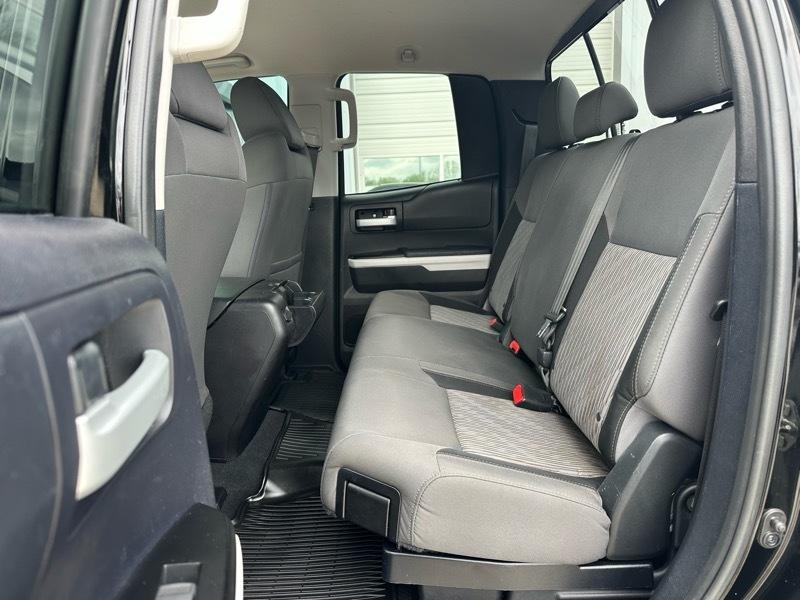 Toyota Tundra SR5 5.7L V8 FFV Double Cab 4WD 2015