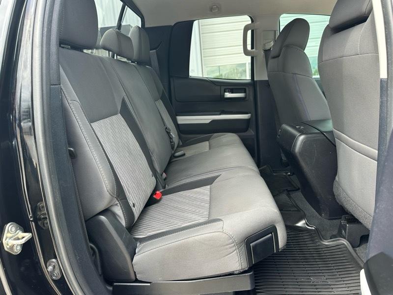 Toyota Tundra SR5 5.7L V8 FFV Double Cab 4WD 2015