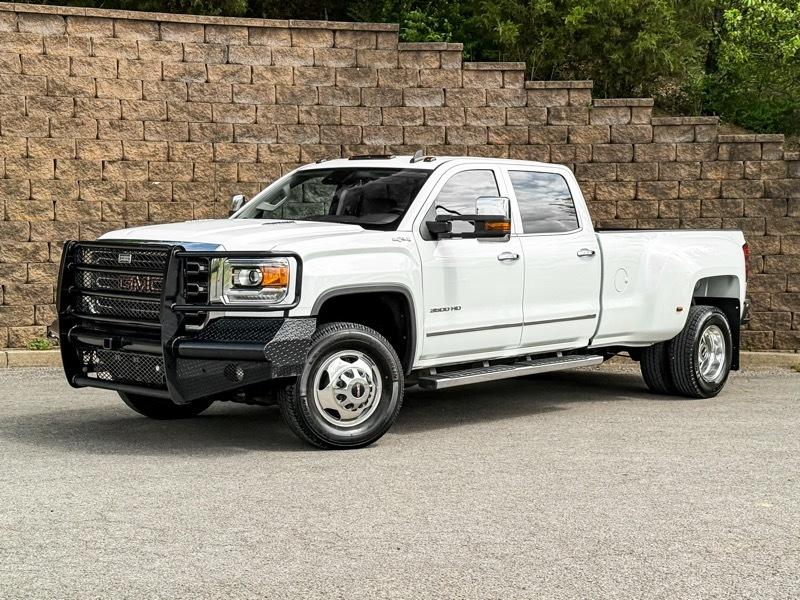2015 GMC Sierra 3500HD SLT Crew Cab 4WD