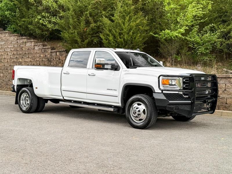 GMC Sierra 3500HD SLT Crew Cab 4WD 2015
