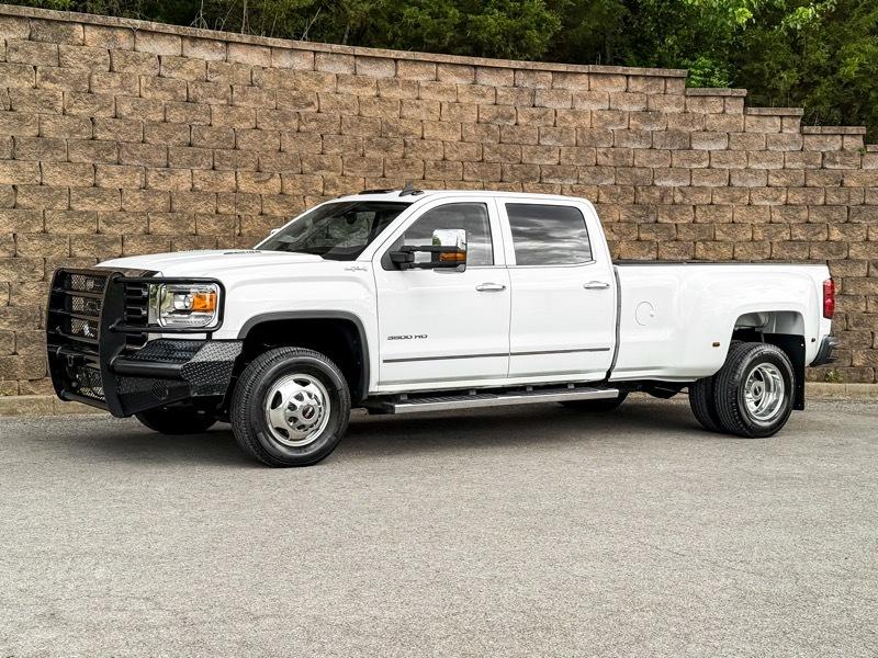 GMC Sierra 3500HD SLT Crew Cab 4WD 2015