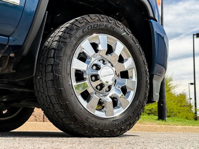 GMC Sierra 2500HD Denali Crew Cab 4WD 2016