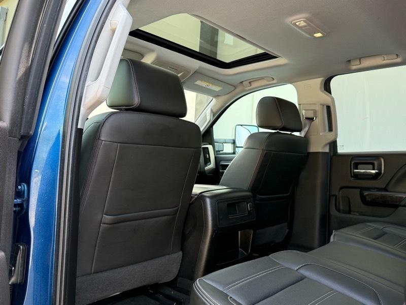 GMC Sierra 2500HD Denali Crew Cab 4WD 2016