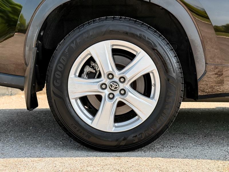 Toyota Highlander L AWD V6 2021