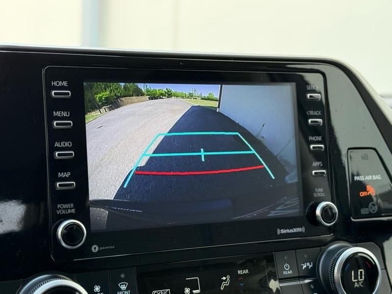 Toyota Highlander L AWD V6 2021