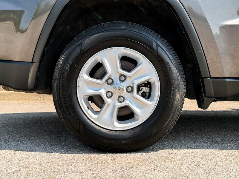 Jeep Grand Cherokee Laredo 2014