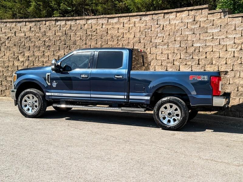 Ford F-250 SD Lariat Crew Cab 4WD 2018