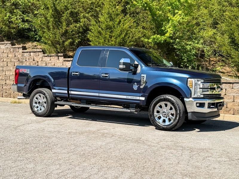 Ford F-250 SD Lariat Crew Cab 4WD 2018