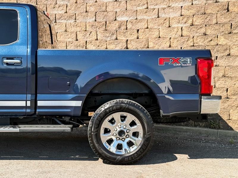 Ford F-250 SD Lariat Crew Cab 4WD 2018