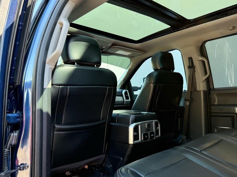 Ford F-250 SD Lariat Crew Cab 4WD 2018