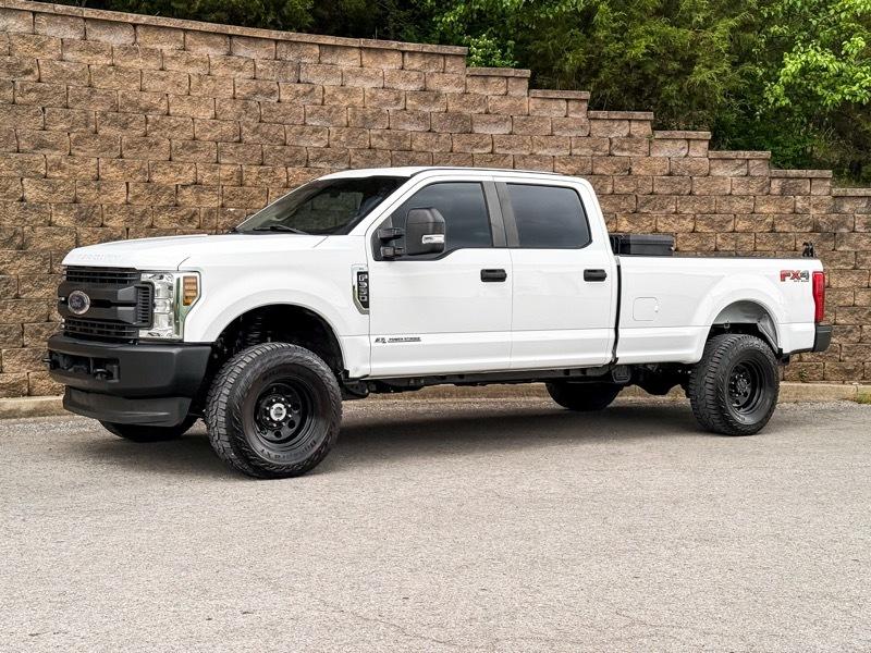 2018 Ford F-350 SD XL Crew Cab LWB 4WD