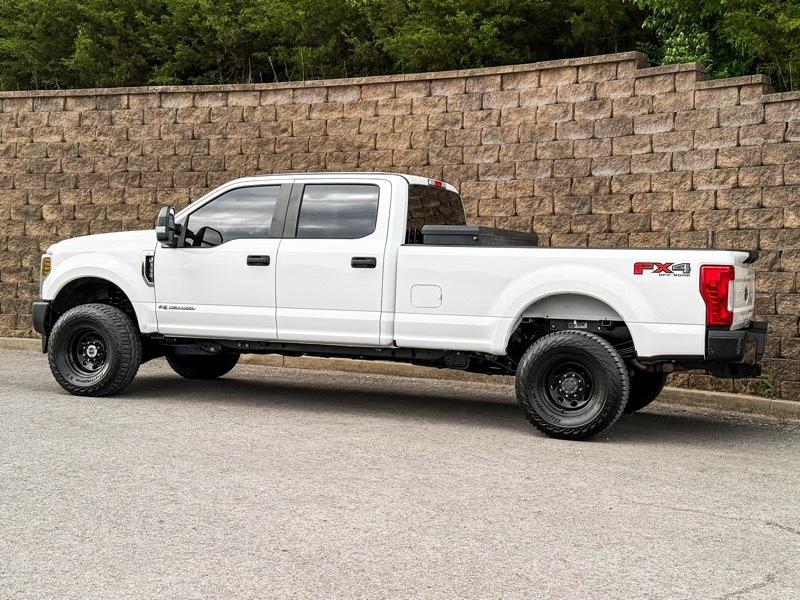 Ford F-350 SD XL Crew Cab LWB 4WD 2018