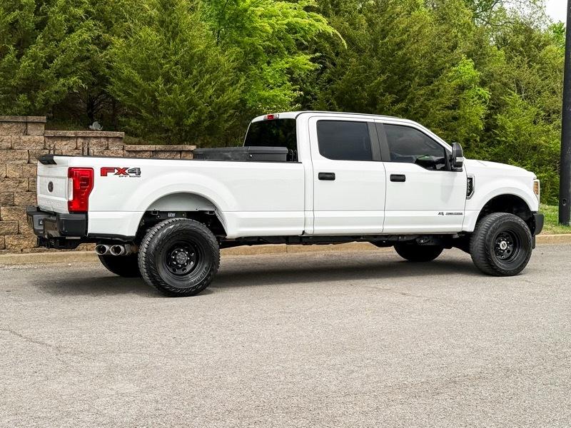 Ford F-350 SD XL Crew Cab LWB 4WD 2018