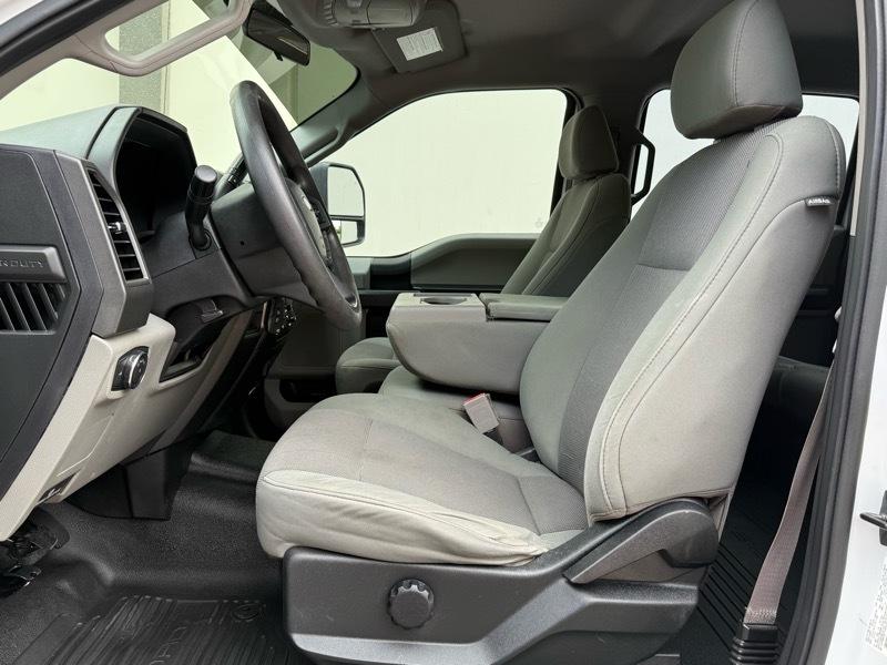 Ford F-350 SD XL Crew Cab LWB 4WD 2018