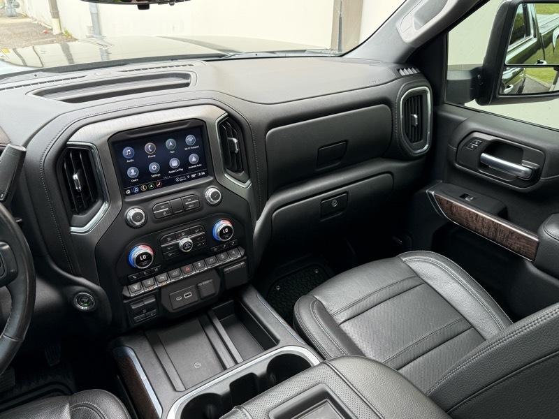 GMC Sierra 2500HD Denali Crew Cab 4WD 2021