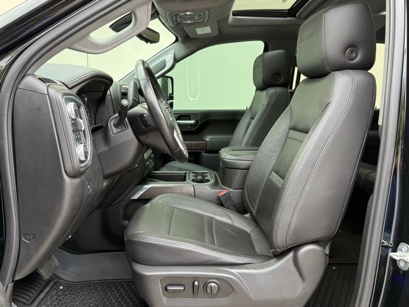 GMC Sierra 2500HD Denali Crew Cab 4WD 2021