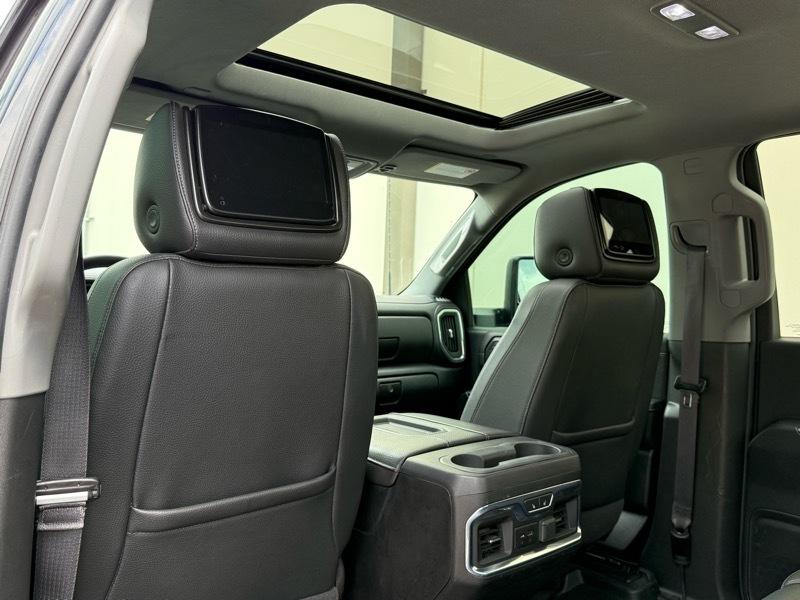 GMC Sierra 2500HD Denali Crew Cab 4WD 2021