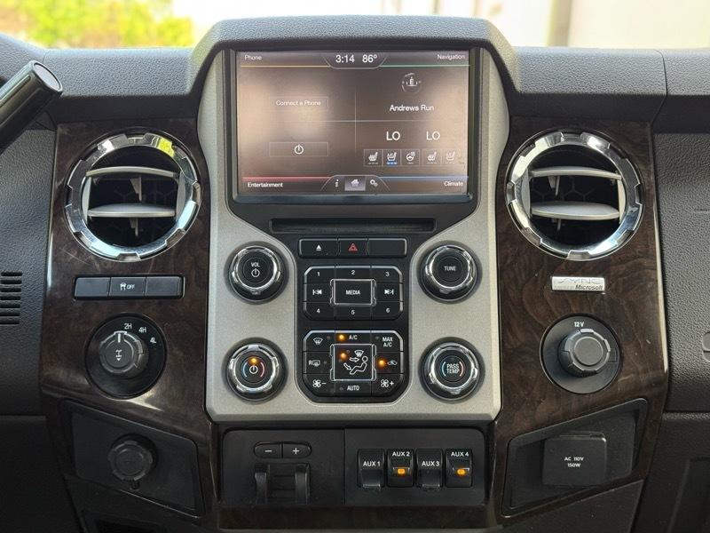 Ford F-250 SD Platinum Crew Cab 4WD 2014