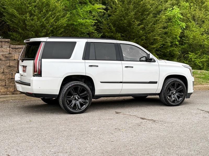 Cadillac Escalade Premium Luxury 4D SUV 4WD 2018
