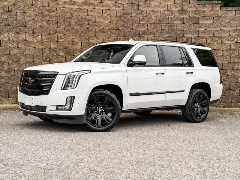 Cadillac Escalade Premium Luxury 4D SUV 4WD 2018