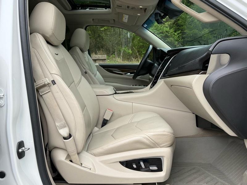 Cadillac Escalade Premium Luxury 4D SUV 4WD 2018