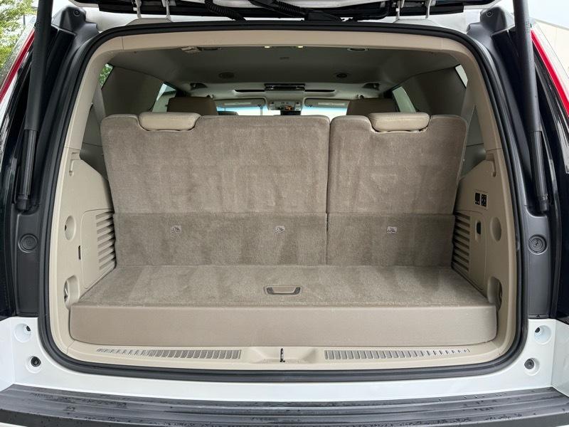 Cadillac Escalade Premium Luxury 4D SUV 4WD 2018