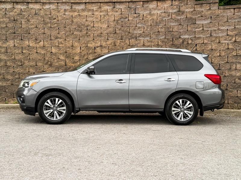 Nissan Pathfinder S 4WD 2017