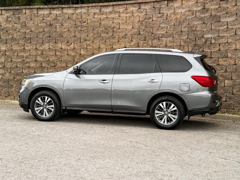 Nissan Pathfinder S 4WD 2017